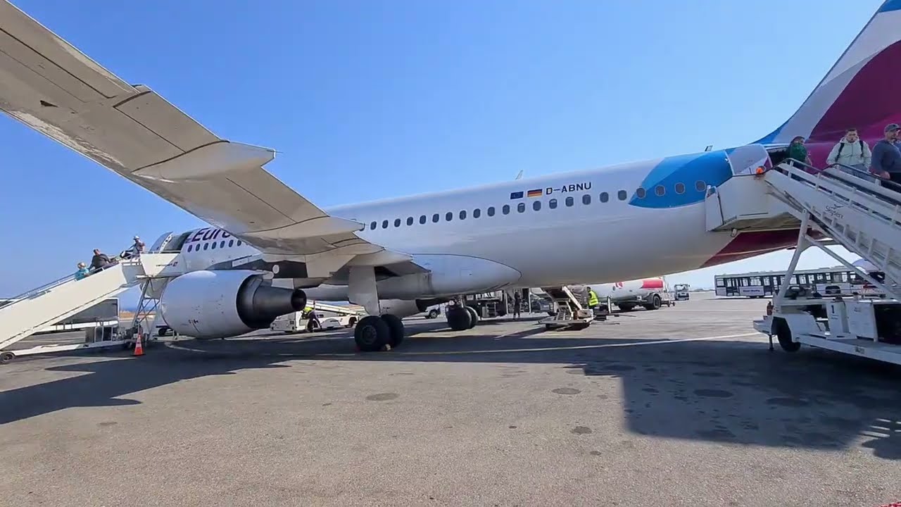 Heraklion Airport. Прилетели на остров Крит, аэропорт, самая красивая дорога к отелю.
