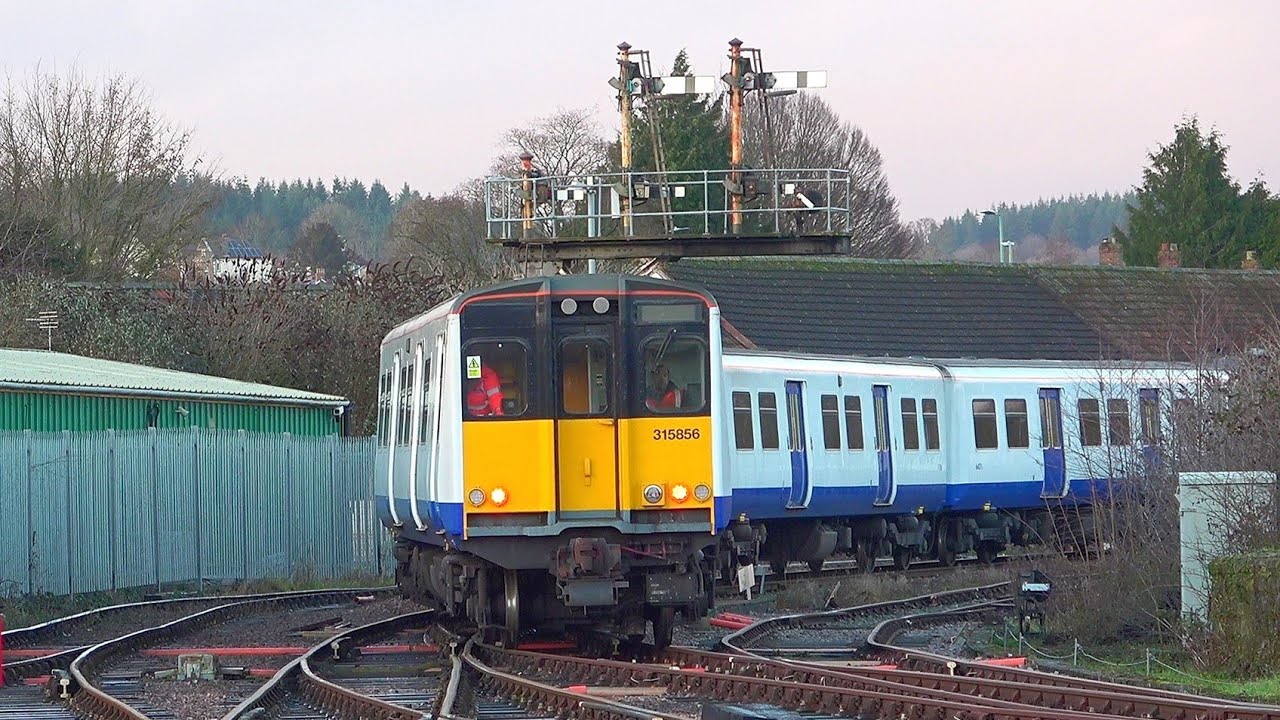 315856 Heads For Preservation - The Dean Forest Railway - 23/12/22
