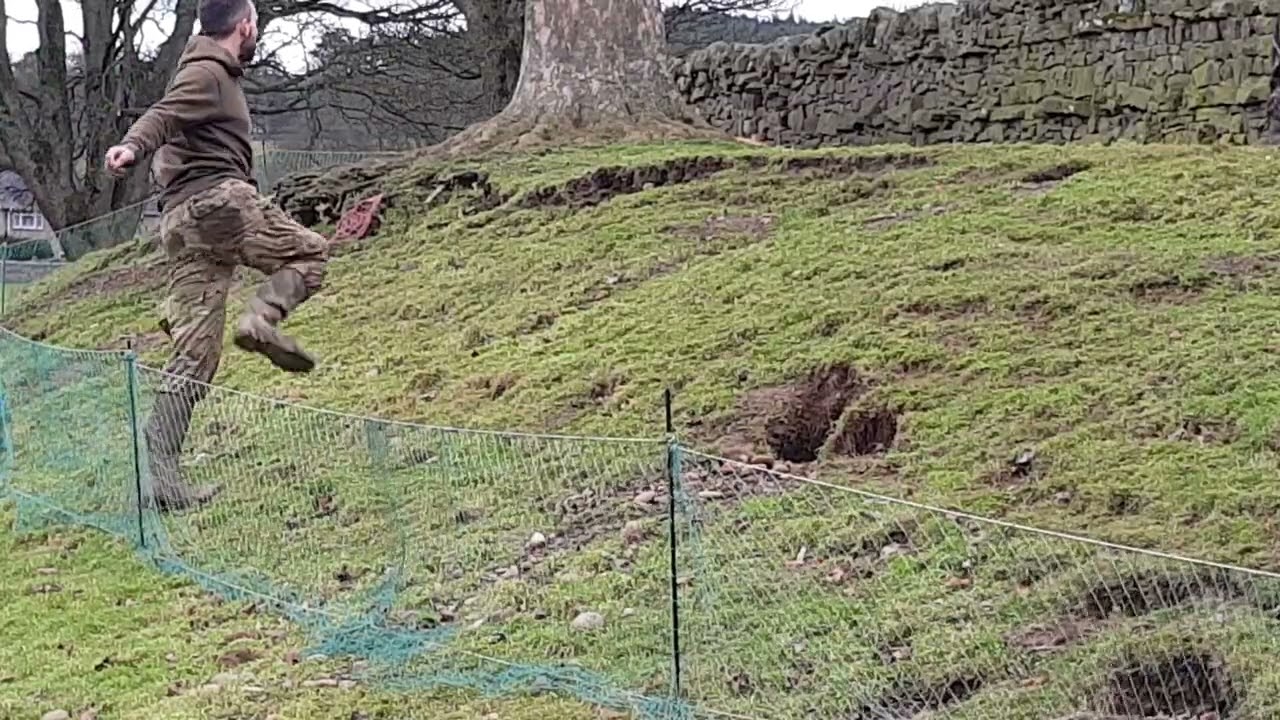 ferreting a small bank🐇🐇 ( full video)12 removed