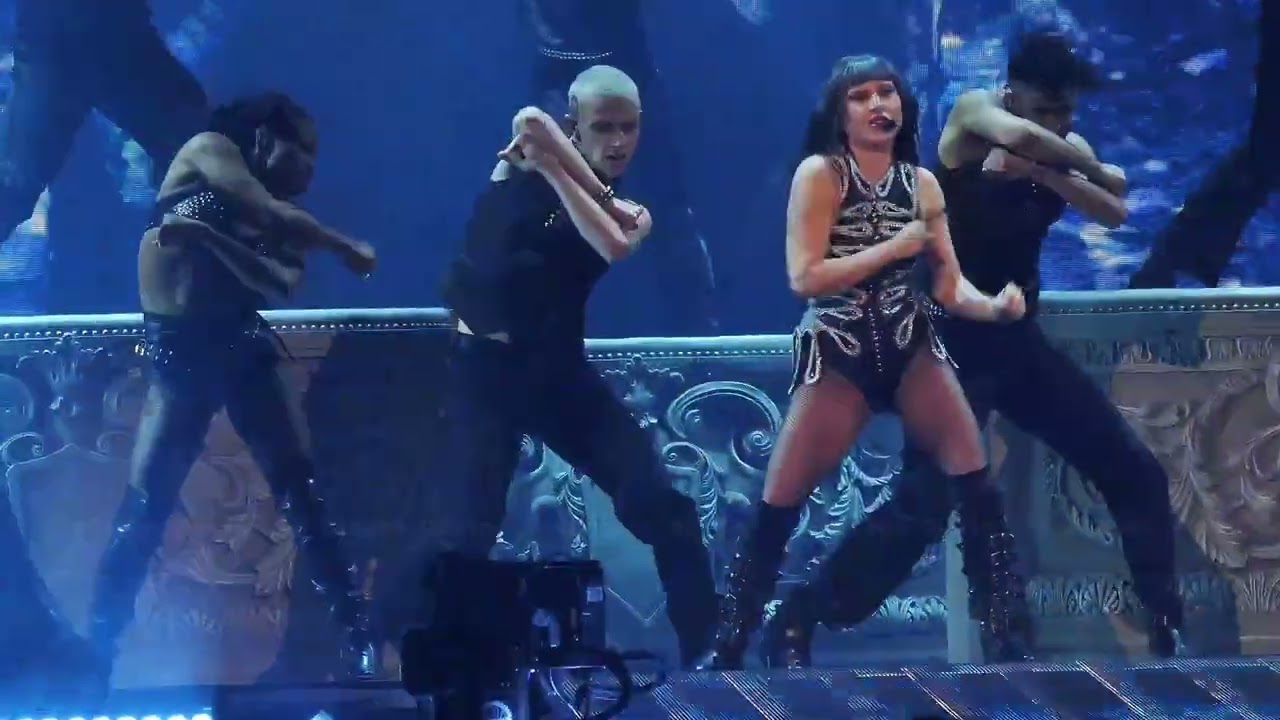 Lady Gaga - 