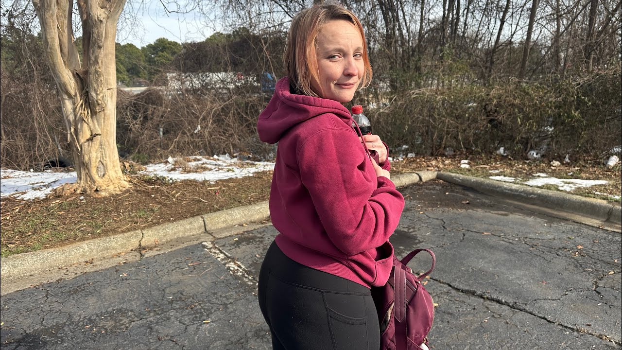 Jess got released from prison, gained 37 pounds in all the right places but will she relapse?
