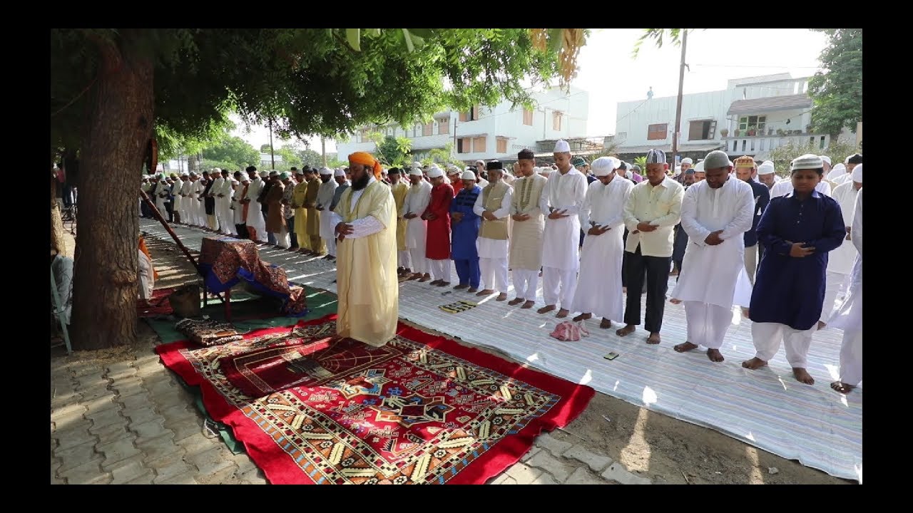 Namaz E Eid-Ul-Fitr : Chishtiya Jama Masjid - Tandalja -Vadodara : (05-06-2019)