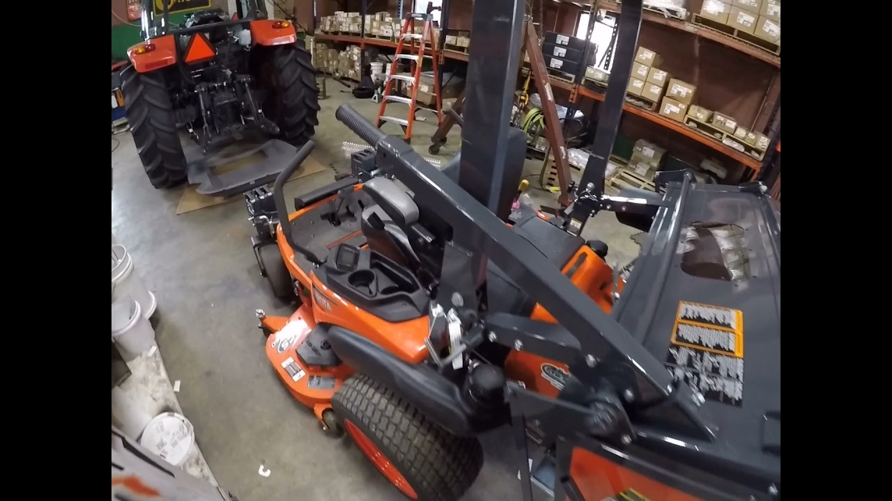 Kubota ZD1211 /  collection system