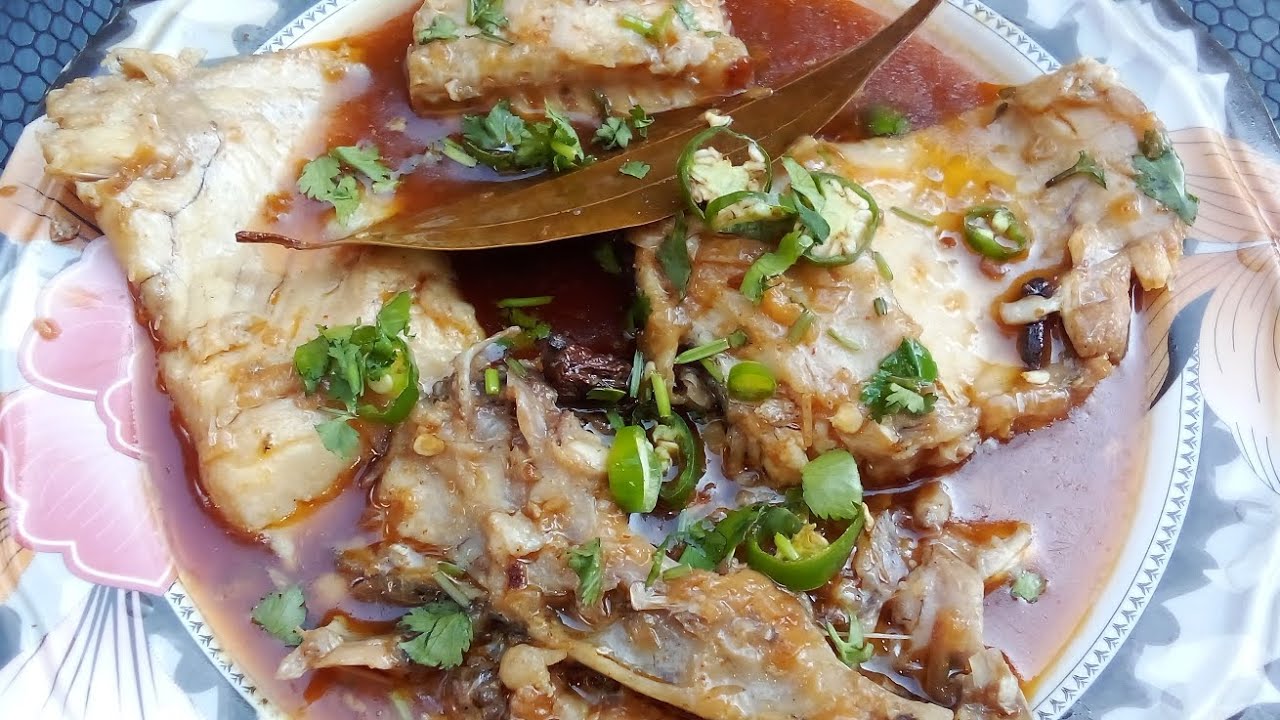  shorbay #wali #machli #recipe # masla dar#fish