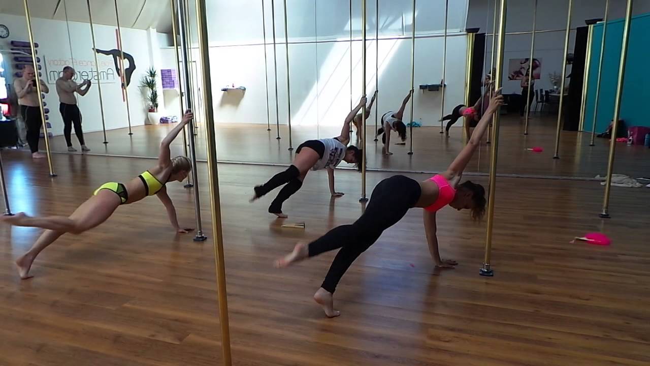 Modern pole workshop Pole Dance Factory Amsterdam