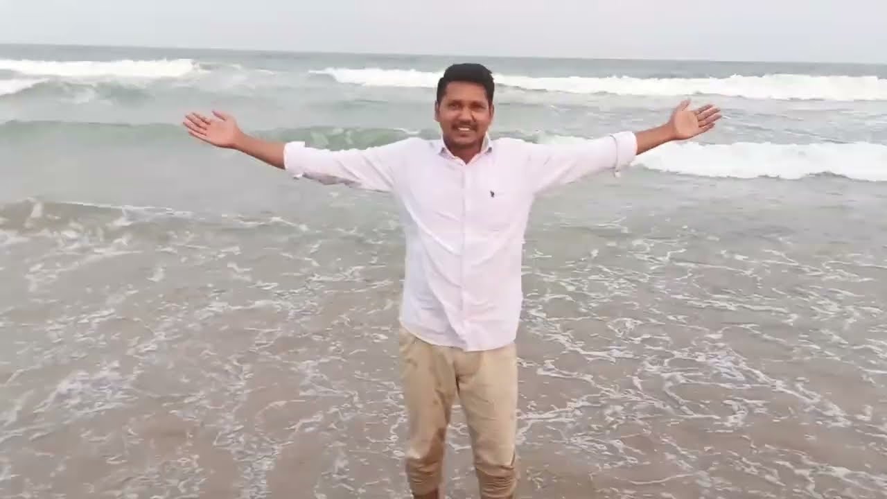 Traveling to beach chennai marina 😍