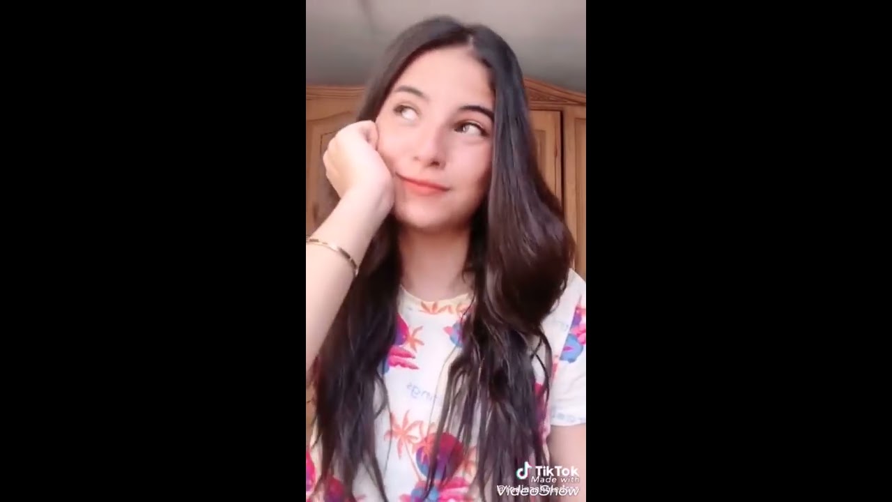 احلا بنتين في الميوزكلى (رودينا احمد ) vs (امانى اشرف )