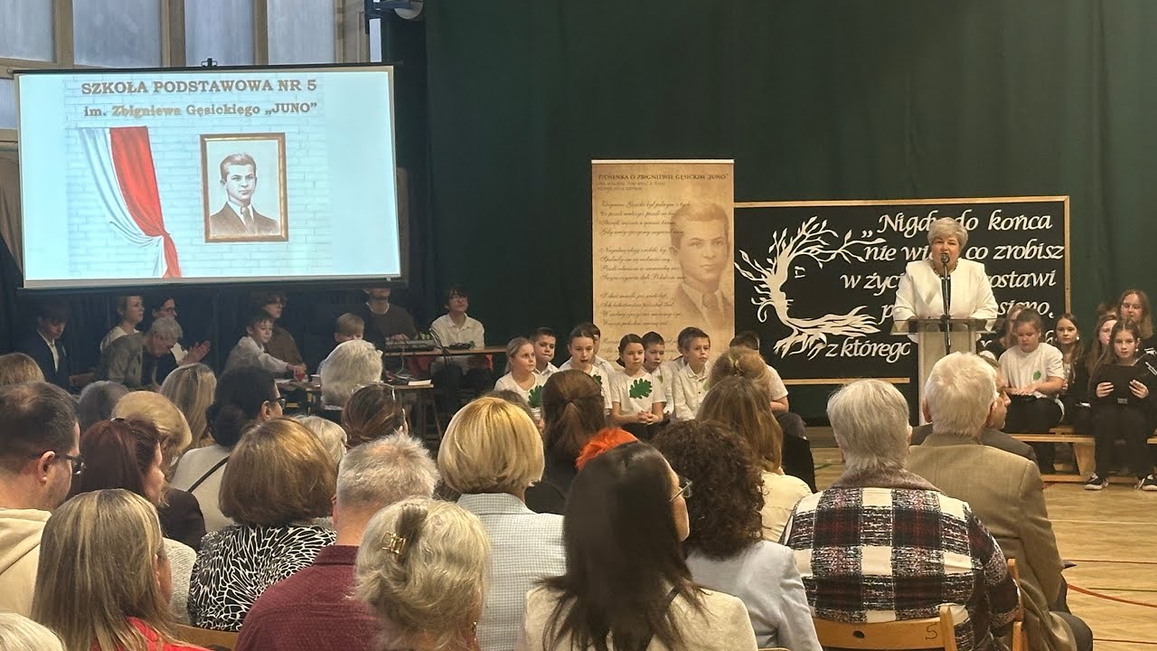 Jubileusz 40-lecia Szkoły Podstawowej nr 5 im. Zbigniewa Gęsickiego ,,Juno’’ w Piastowie 