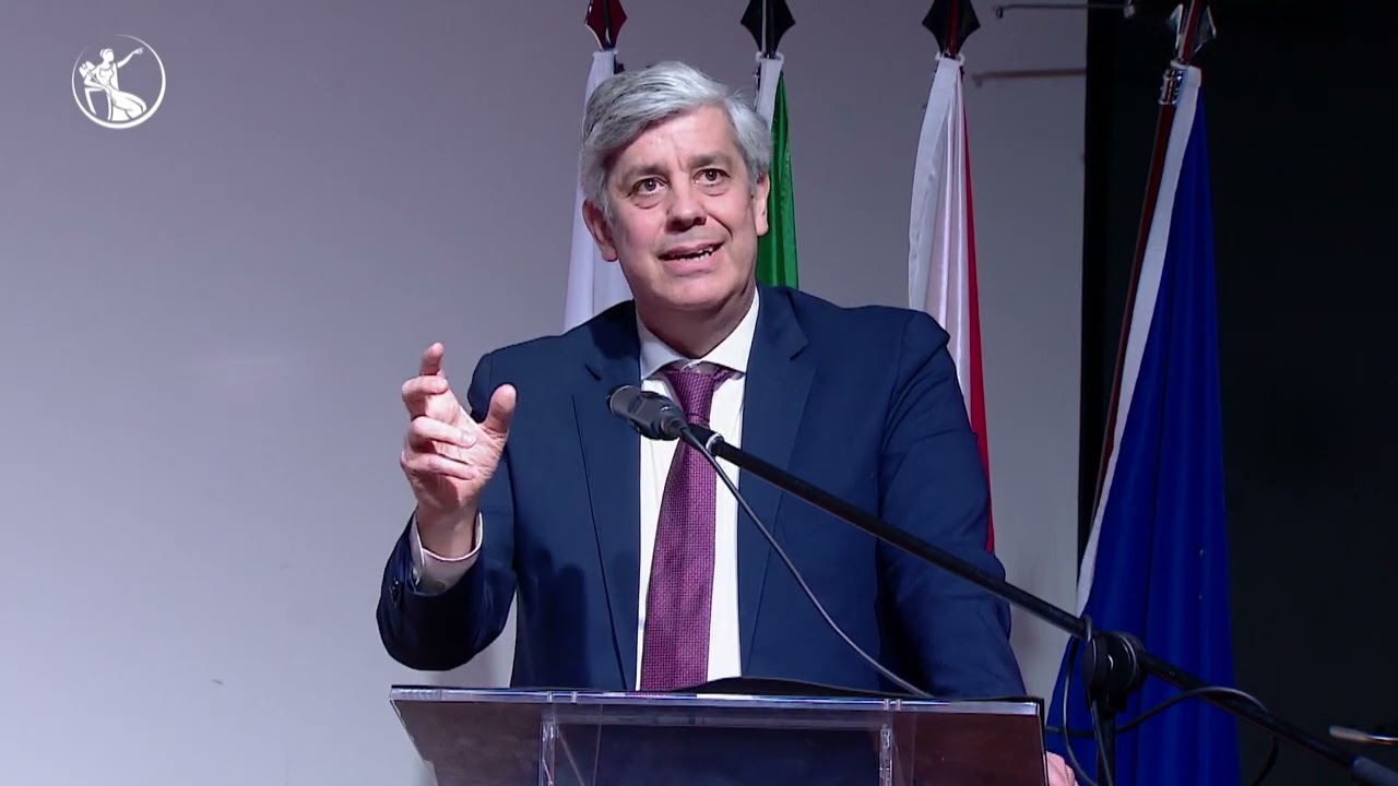 Aula aberta do Governador Mário Centeno na Escola Secundária João de Deus em Faro