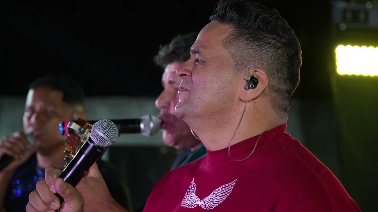 OS FERAS DO BAILE / MÚSICA / SONHO POR SONHO / PARTICIPAÇÃO ( LEONE NUNES