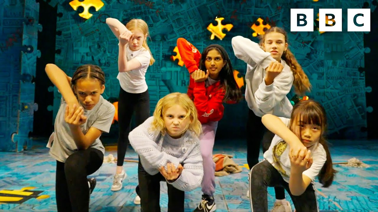 Behind the Scenes of Annie the Musical | Blue Peter | CBBC