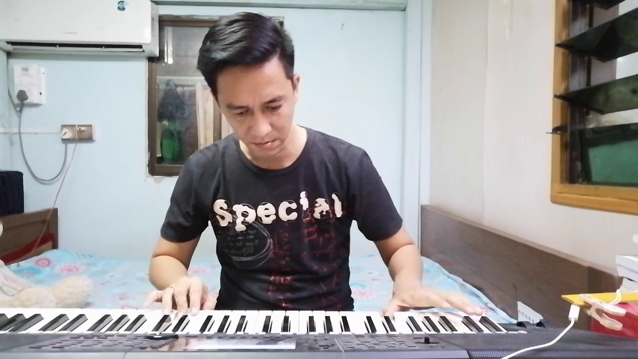 ငယ်ချစ်ဟောင်းနှင့်နှစ်ပေါင်းများစွာ၊တေး‌ေရး- စန္ဒရားချစ်ဆွေ၊(only music) Pianist Tin Ko Ko