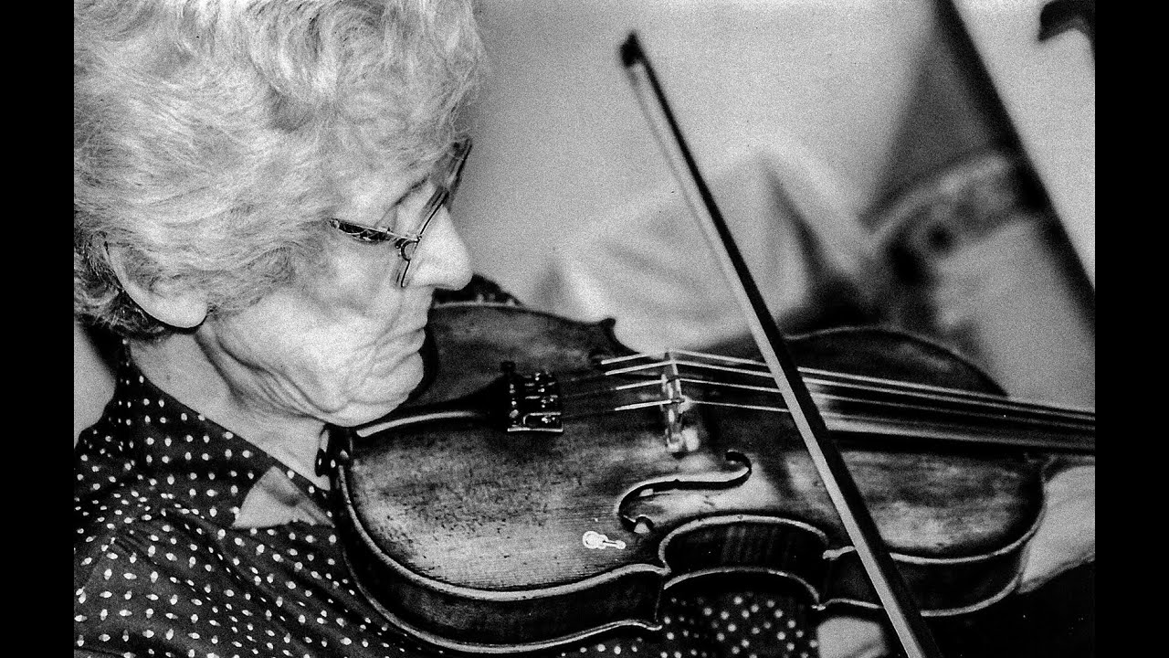 Lucy Farr - Irish Fiddler - A Silly Little Reel