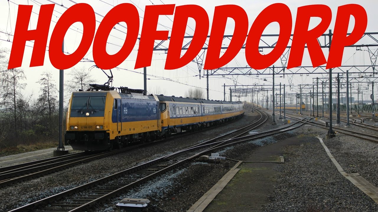 Treinen op station Hoofddorp 18-12-2016