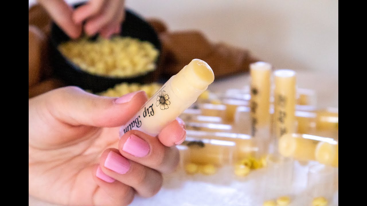 Cocoa Butter Lip Balm Recipe - perfect gift idea.