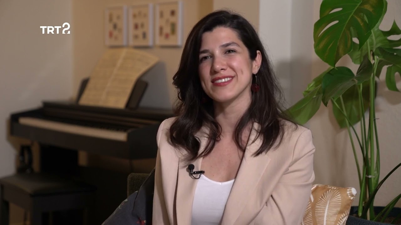 TRT 2 - Hayat Sanat Programı / Selin Y&uuml;cesoy