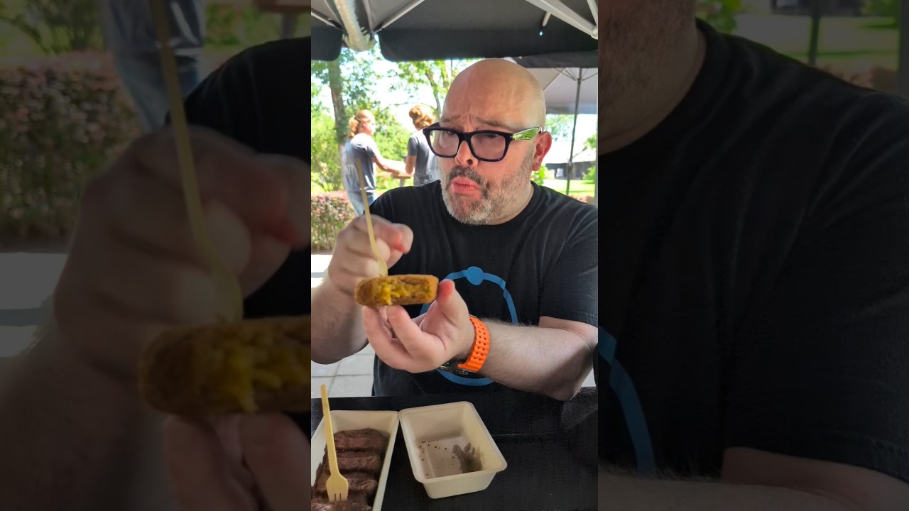 First Time Eating REAL Dutch Snacks in Giethoorn 😳🇳🇱