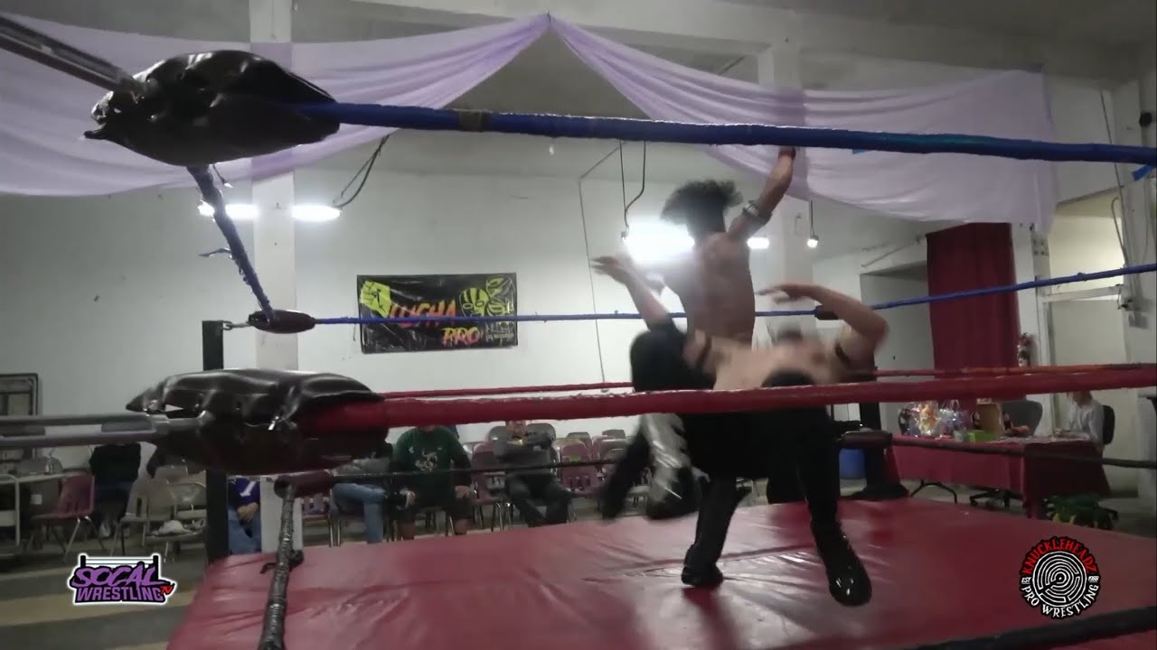 “Infamous” Daron Richardson vs Charming Crescenzo
