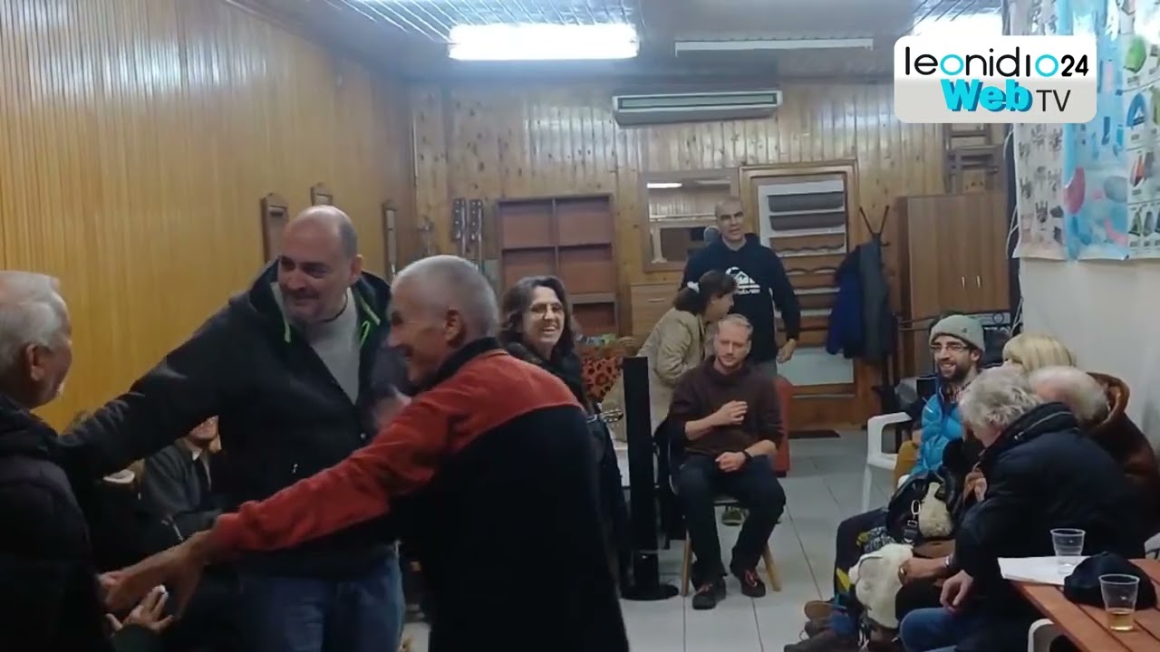 Χριστουγεννιάτικο γλέντι με μουσική και παρέα στο Λεωνίδιο | Σ. Δολιανίτης 28/12/25