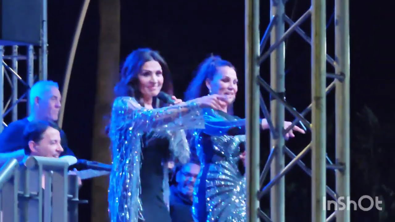 Azúcar Moreno actuación en directo en Estepona