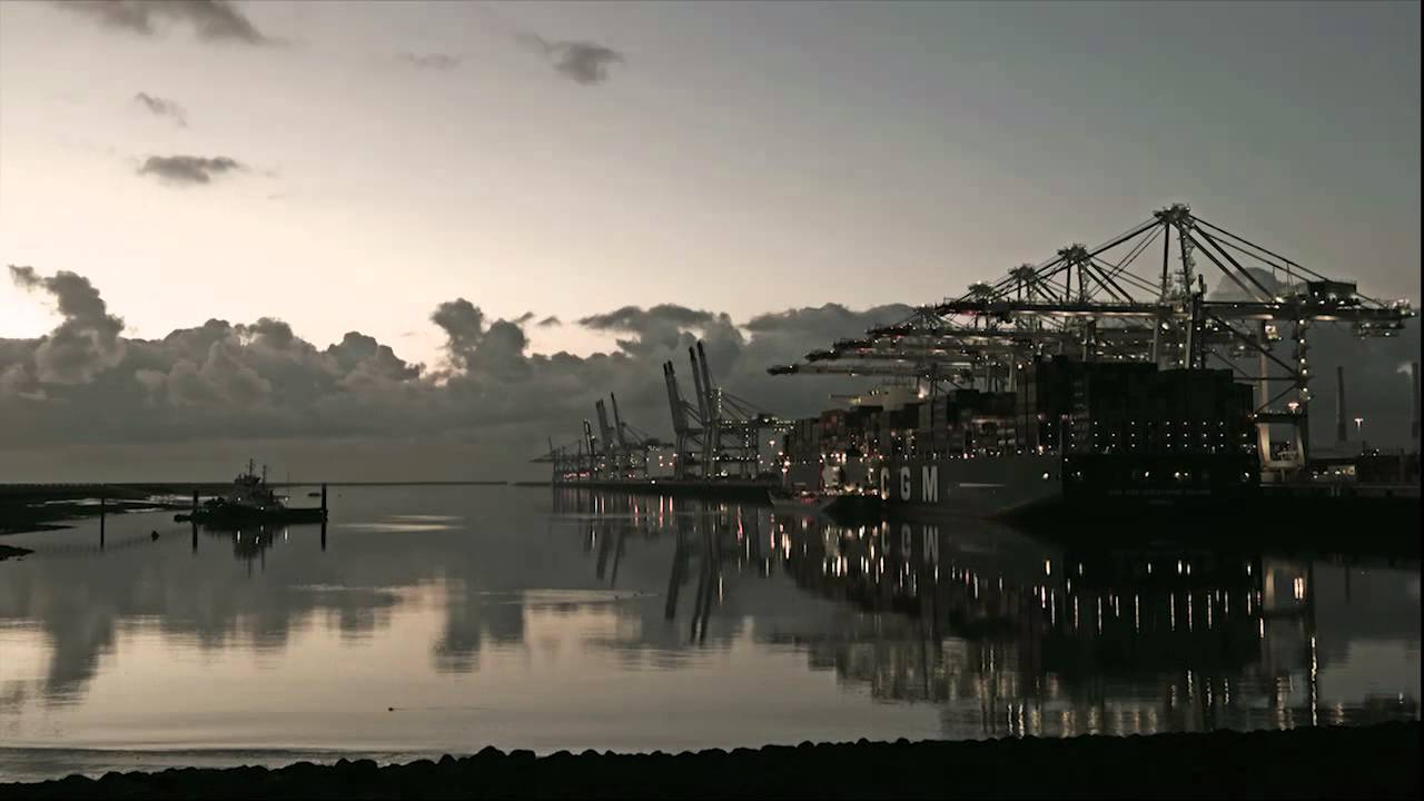 Time lapse Le Havre Port 2000