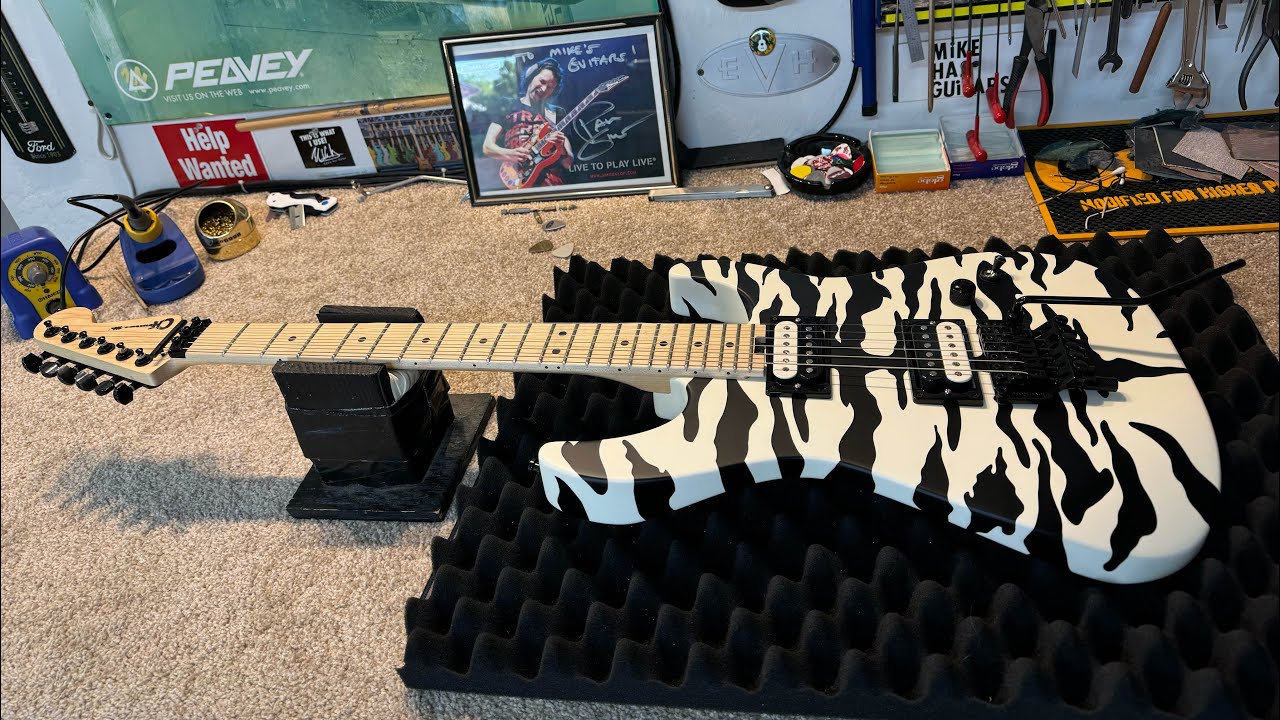 The Charvel Satchel walk around!!
