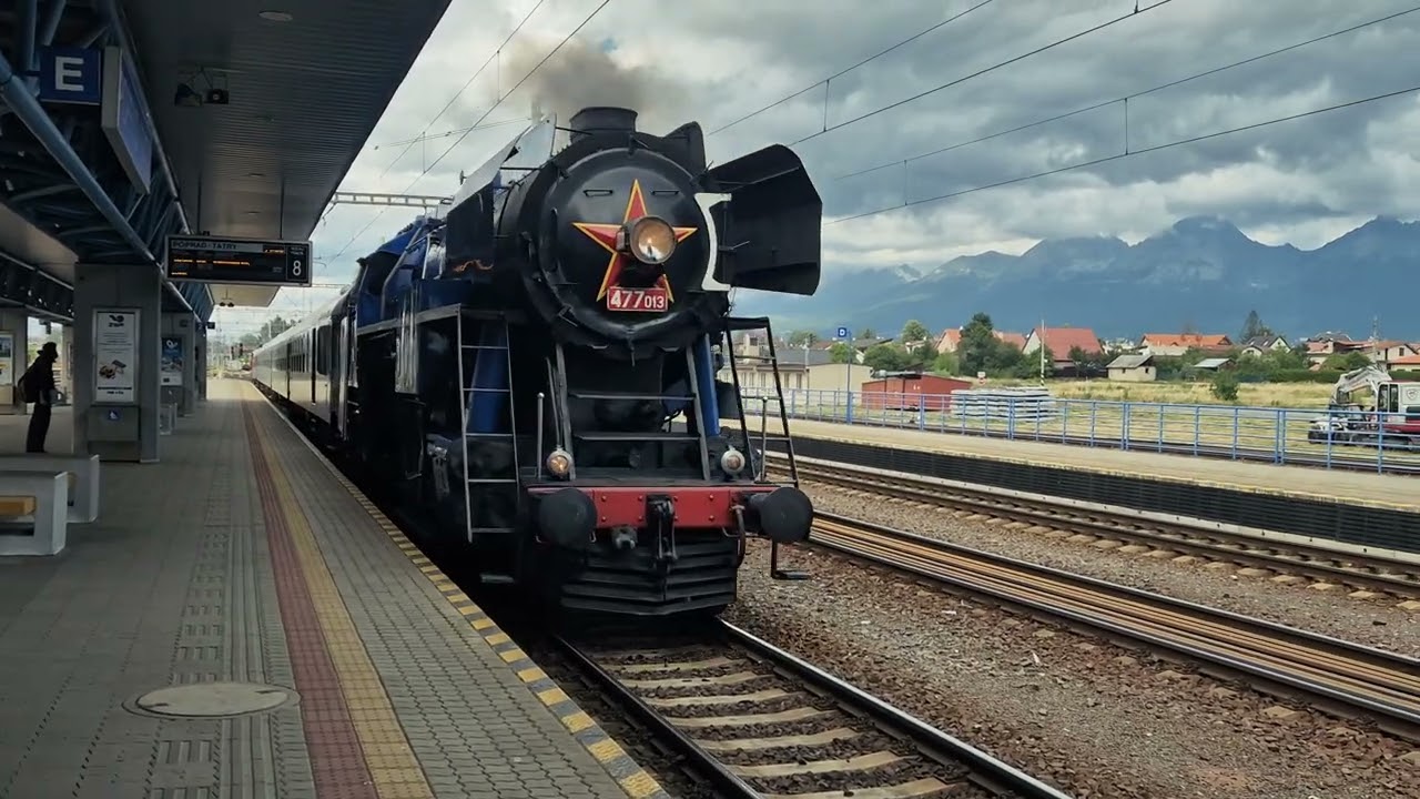 Parní vlak Poprad - Kežmarok, Papoušek 477.013 a Brejlovec T478.3300