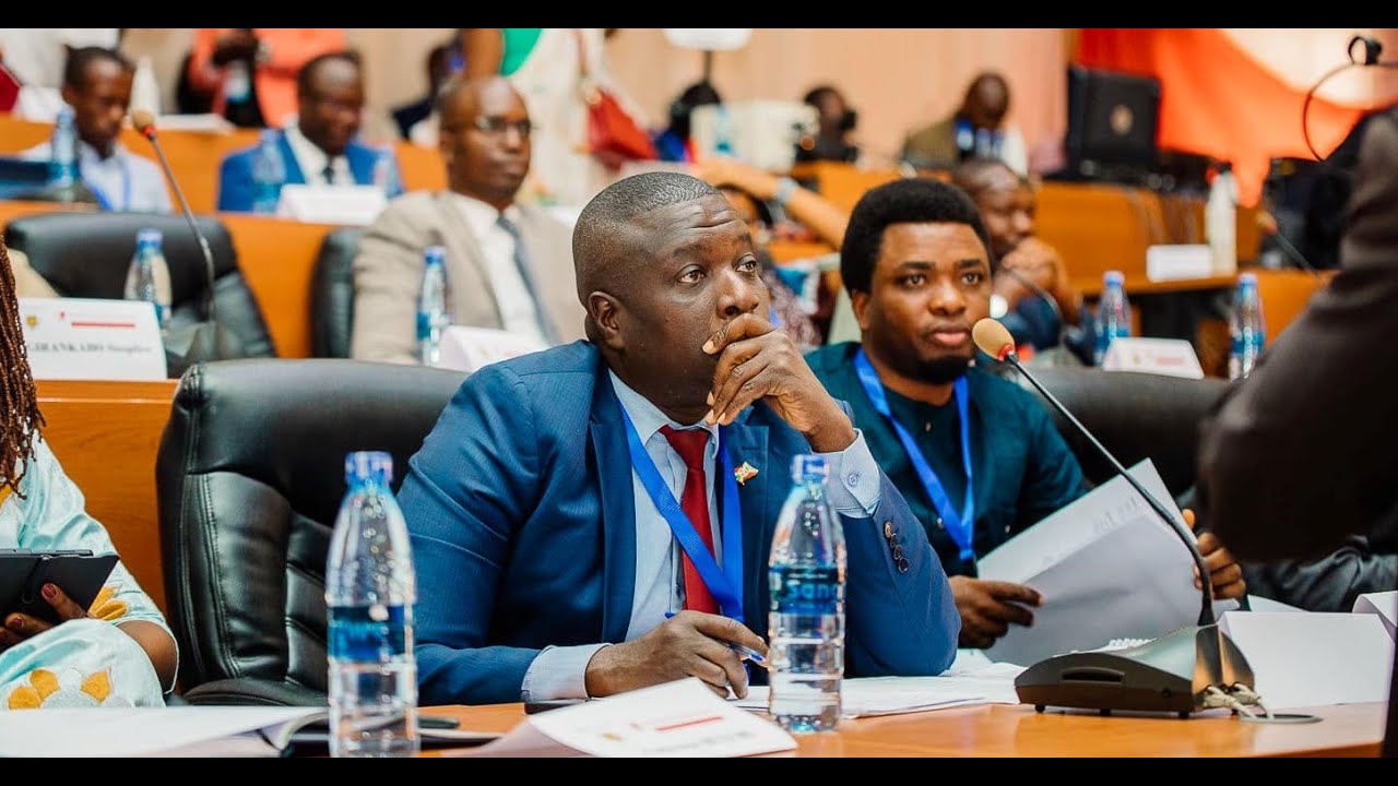 Faustin Ndikumana arongoye ishirahamwe PARCEM arerekana inzira zotuma u Burundi butsinda ubukene.