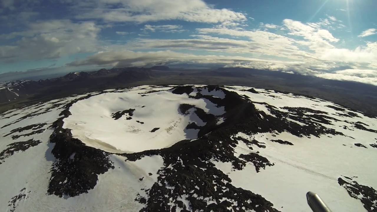 Glacier Landing in Iceland - Helicopter Tour