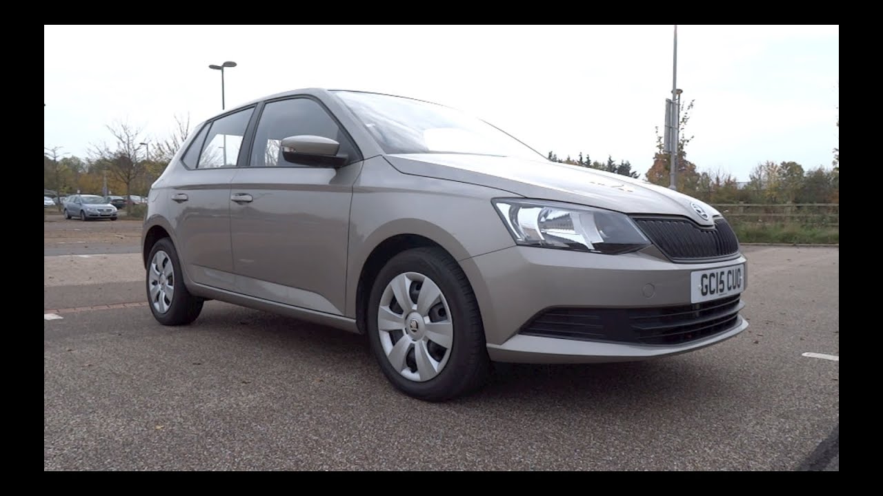 2015 Škoda Fabia 1.0 MPI 60 S Start-Up and Full Vehicle Tour
