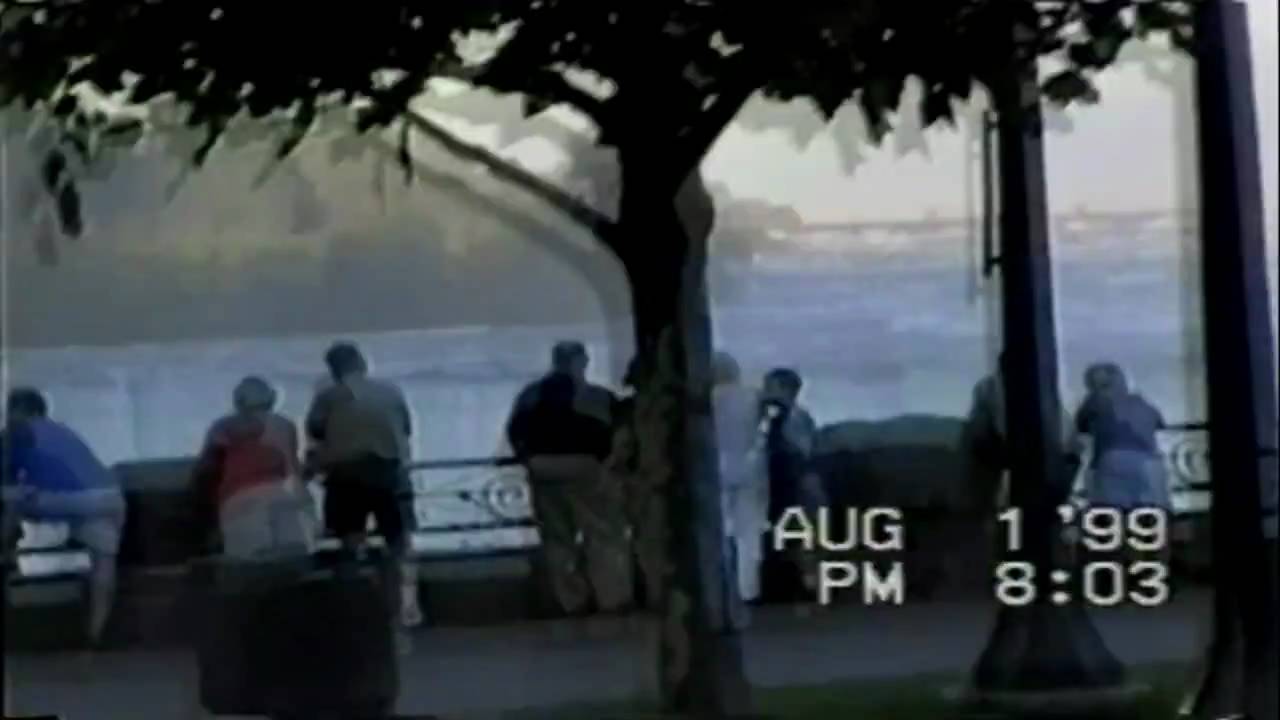 Vol 2 (11/11) Niagra Falls Canada 1999