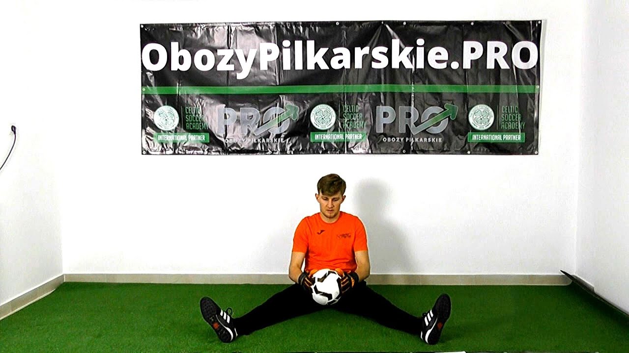 Solo goalkeeper training at home. Trening bramkarski w domu. Keepermania.pl