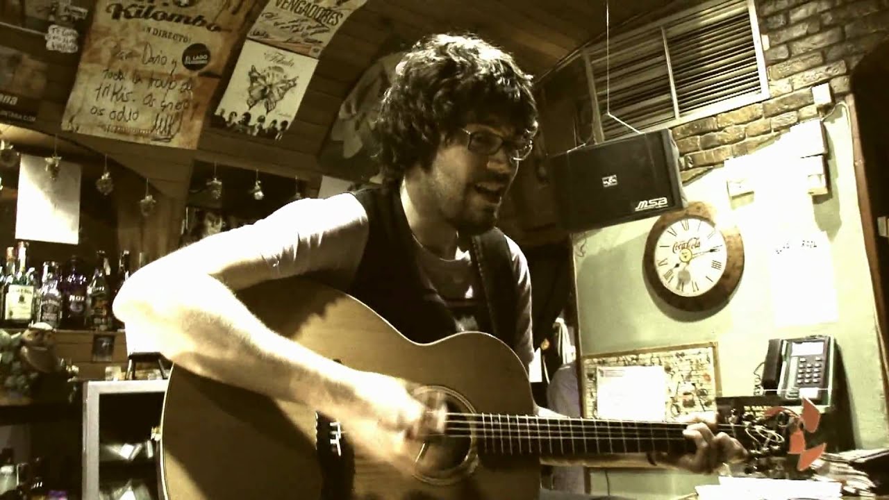Fabian. Un pequeño pájaro que canta