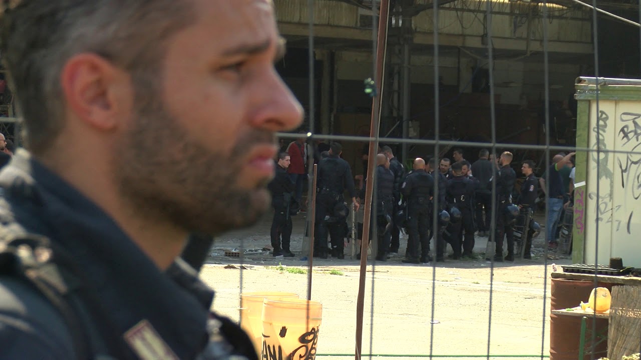 BOLOGNA: Sgomberato il centro sociale Xm24, ecco com'è andata | VIDEO