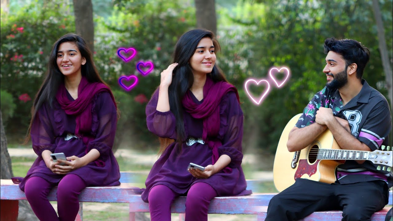 Impressing Girl With Non Funny Jokes And Singing For her|Kali Kali Zulfon|Reaction Video|Anas Rajput