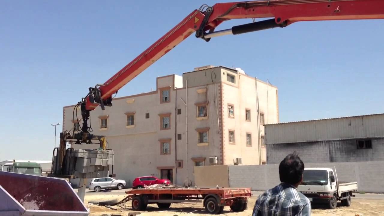 Atlas crane testing