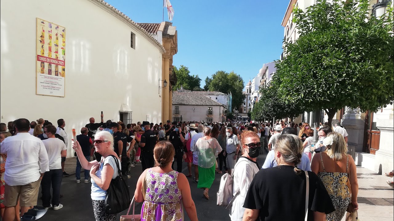 Ambiente previo a la LXIV Tradicional Corrida Goyesca de Ronda