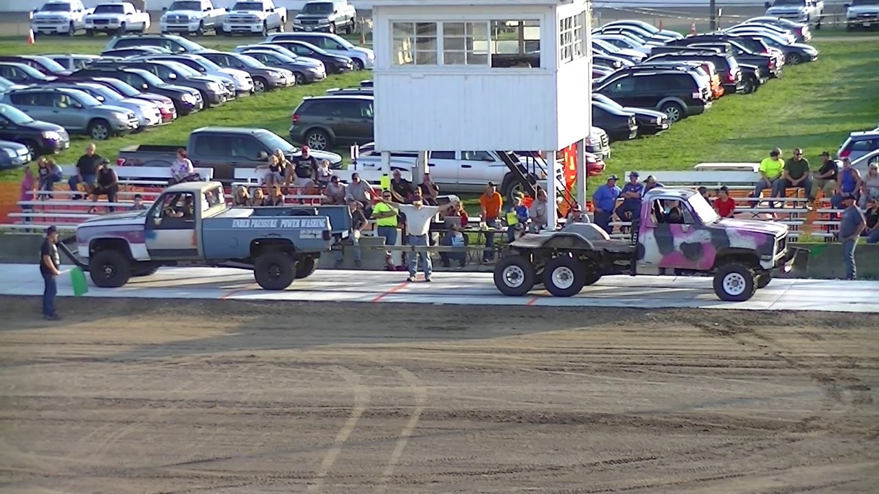 Tug a truck Montgomery County fair 2017 5500 class