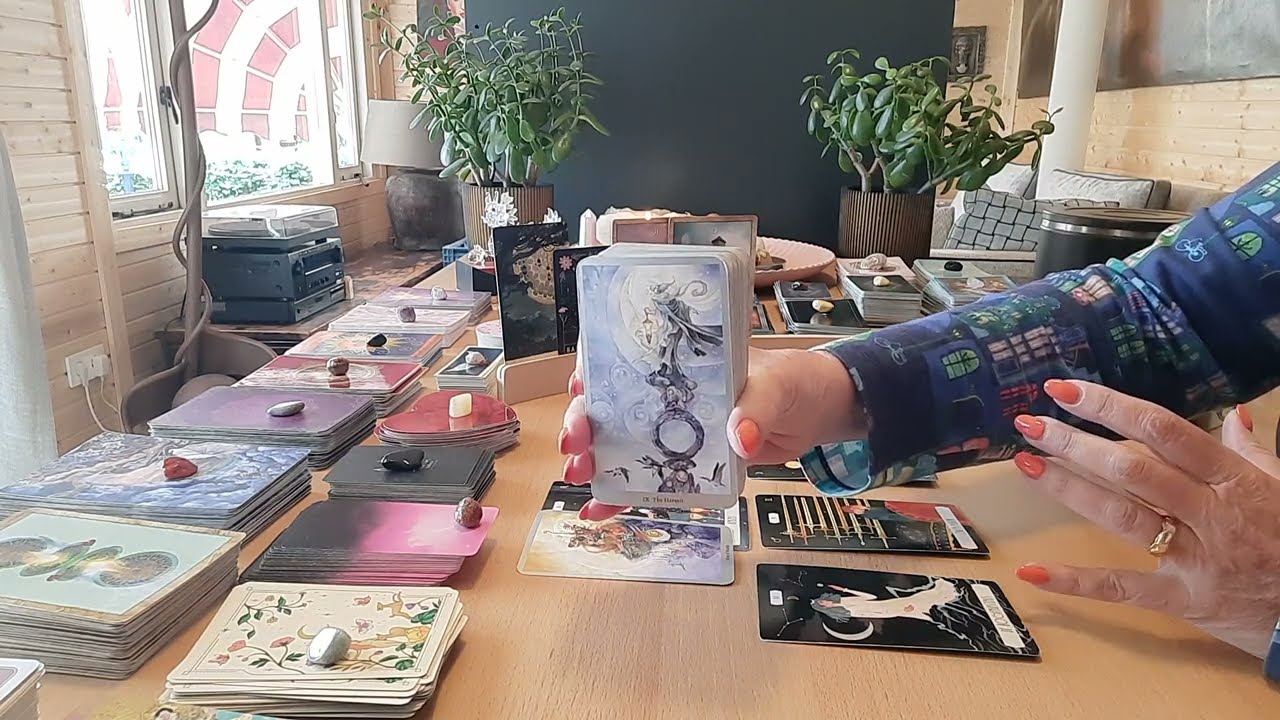 🐲🌷Dagboodschap 19 mei 2025✨Stel je prio's, uit je vanuit nostalgie en verlangen🍀Orde op zaken🌕🐉💫❤️
