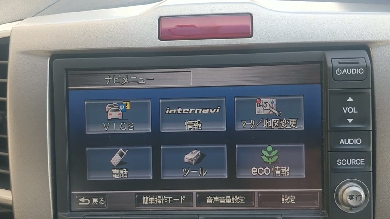 магнитола Internavi из Honda Freed Spike 2012