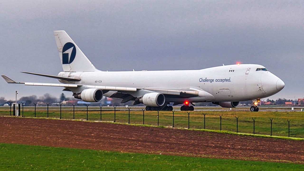 Challenge Airlines Boeing 747-400F HEAVY Landing & Takeoff at Belgrade Airport