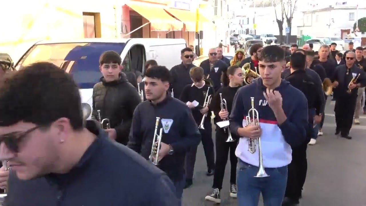 Cartero Real de Arahal y componentes de las AM Santa María Magdalena.. Arahal 2023