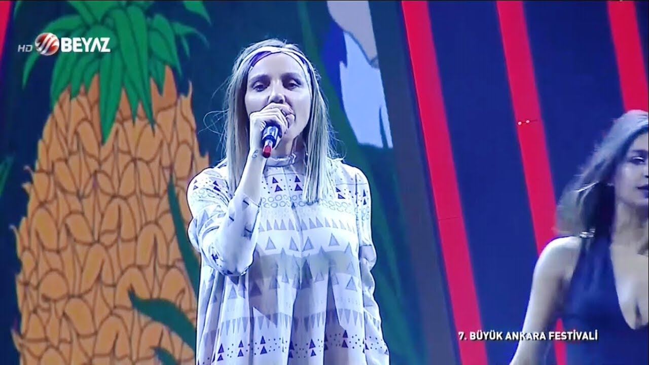 Gülşen - Bangır Bangır (Canlı / 7.Büyük Ankara Festivali)