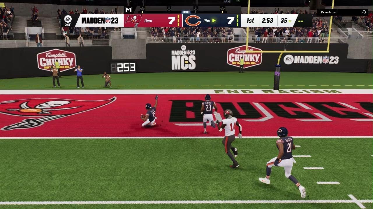 Madden NFL 23 - Michael Crabtree Scoop And Score
