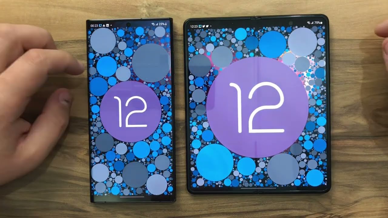 Samsung Galaxy S22 Ultra vs Samsung Galaxy Z Fold 3