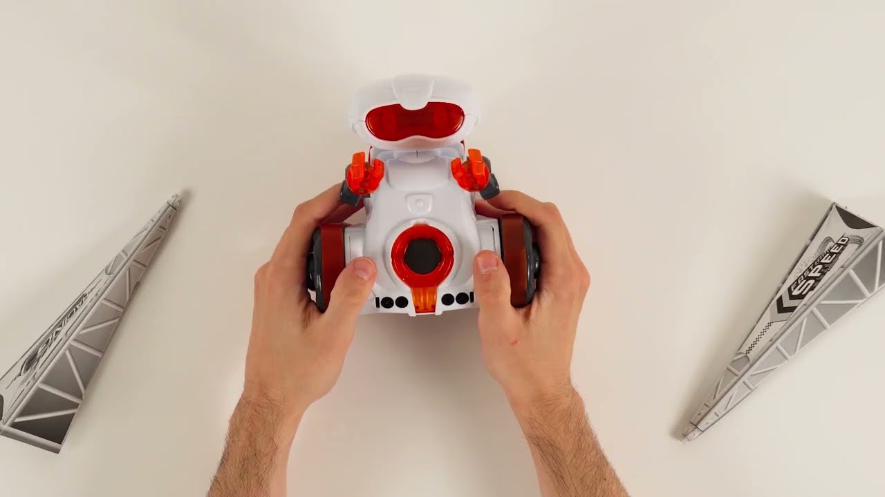 Mio Robot Unboxing