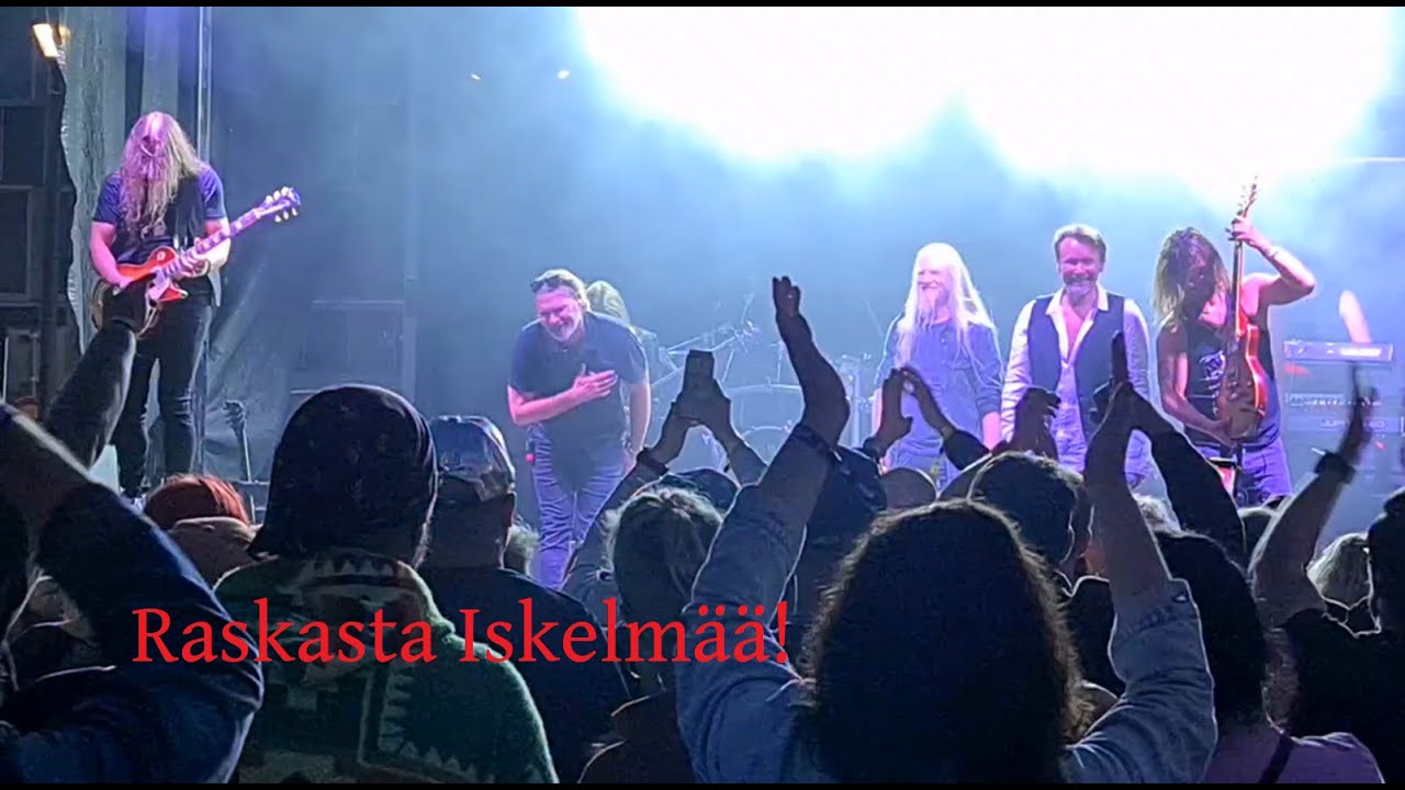 Raskasta Iskelmää solistit: Heino, Hietala ja Tuomi.