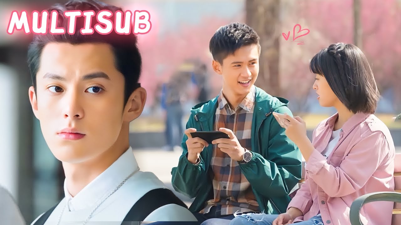 看到女孩与别的男孩亲密，校霸吃醋当场像情敌发起挑战！💕