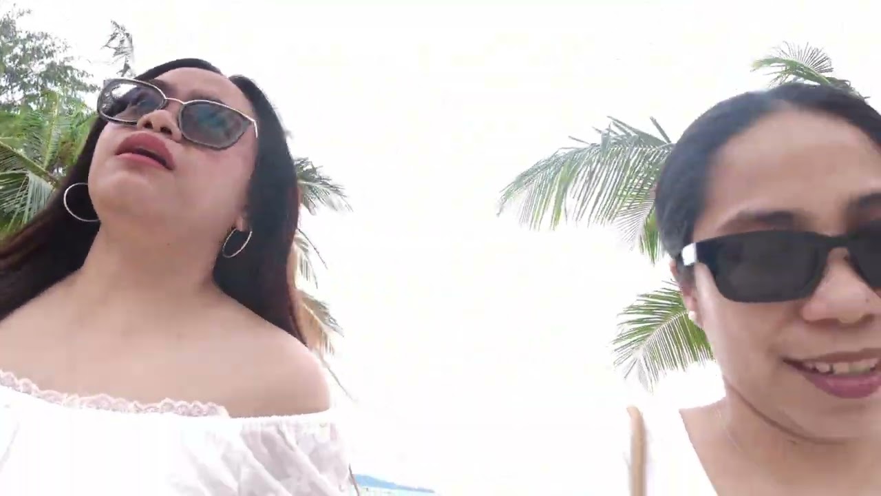 FIRST VLOG YEHEY | TRIP TO BORACAY WITH FRIENDS | Grabe anong sakuna ‘to???