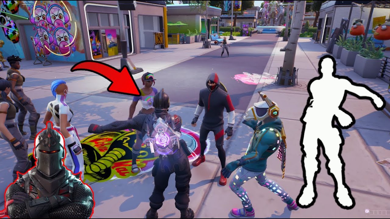 Black Knight Flexing FLOSS Emote On Everyone In Party Royale...😳